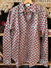Load image into Gallery viewer, Men’s Basic shirt - green
