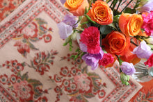 Load image into Gallery viewer, GIETHOORN Placemats - Beige floral (set of 6)
