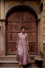 Load image into Gallery viewer, The Pepper Maxi - brown jaal
