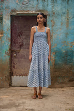 Load image into Gallery viewer, the BAY maxi dress - light blue
