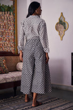 Load image into Gallery viewer, the GINGER pants- black &amp; white checkered
