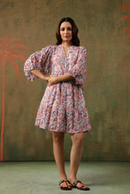 Load image into Gallery viewer, the CHILLI mini - white pink floral
