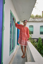 Load image into Gallery viewer, the CHILLI mini - coral and pink floral
