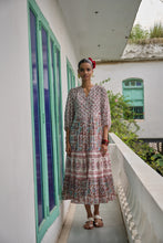 Load image into Gallery viewer, The CHILLI midi - white with brown and pink floral
