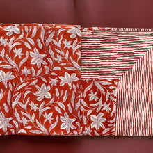 Load image into Gallery viewer, Terracotta seater Table cloth - block printed green jaal all over
