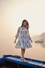 Load image into Gallery viewer, the STEVIA dress - blue stripes with buta
