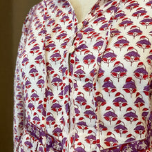 Load image into Gallery viewer, The NUTMEG midi - white w/ red purple floral
