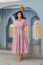 Load image into Gallery viewer, the PARSLEY MIDI dress - lavender floral

