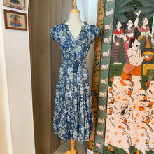 Load image into Gallery viewer, the CILANTRO midi - denim blue
