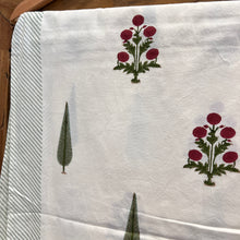 Load image into Gallery viewer, Assorted Table cloths - block printed

