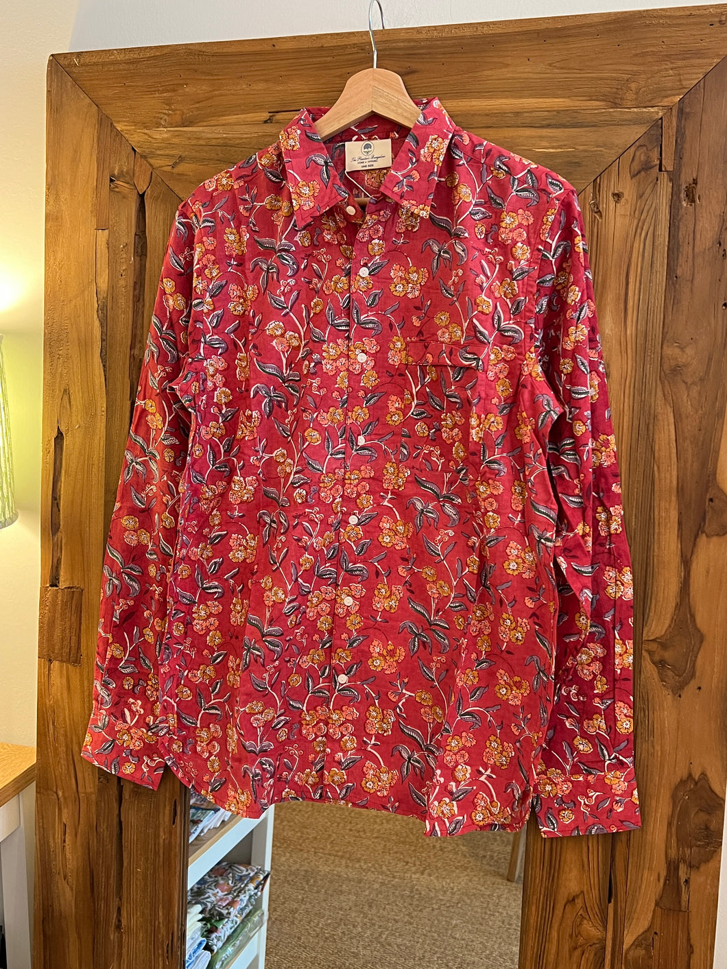 Men’s Basic shirt - Vintage Red Floral