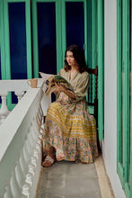 Load image into Gallery viewer, the CHILLI midi - pastel green floral
