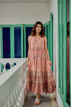 Load image into Gallery viewer, the BORAGE MAXI  - soft pink floral
