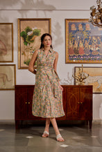 Load image into Gallery viewer, The CAROM midi - pastel green floral

