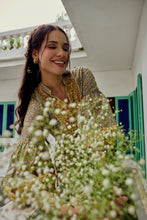 Load image into Gallery viewer, The WASABI midi -soft green/yellow floral
