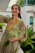 Load image into Gallery viewer, The WASABI midi -soft green/yellow floral
