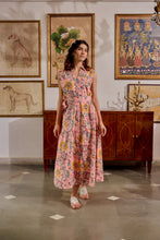 Load image into Gallery viewer, The CAROM midi - soft pink floral
