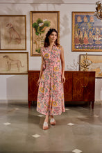 Load image into Gallery viewer, The CAROM midi - soft pink floral
