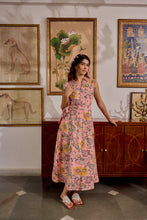 Load image into Gallery viewer, The CAROM midi - soft pink floral
