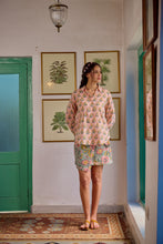 Load image into Gallery viewer, The oversized shirt - light pink stripes
