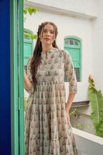 Load image into Gallery viewer, The Pepper Maxi - soft green stripes
