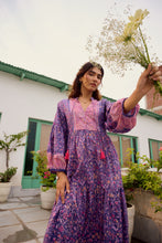 Load image into Gallery viewer, The WASABI midi - purple &amp; pink floral
