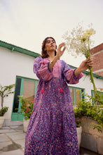 Load image into Gallery viewer, The WASABI midi - purple &amp; pink floral
