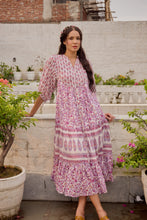 Load image into Gallery viewer, the CHILLI maxi - white &amp; purple floral

