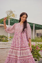Load image into Gallery viewer, the CHILLI maxi - white &amp; purple floral

