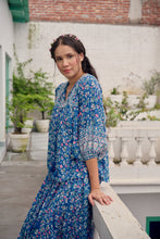 Load image into Gallery viewer, Panelled skirt with pockets - blue fun floral
