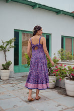 Load image into Gallery viewer, the SENF maxi - purple floral
