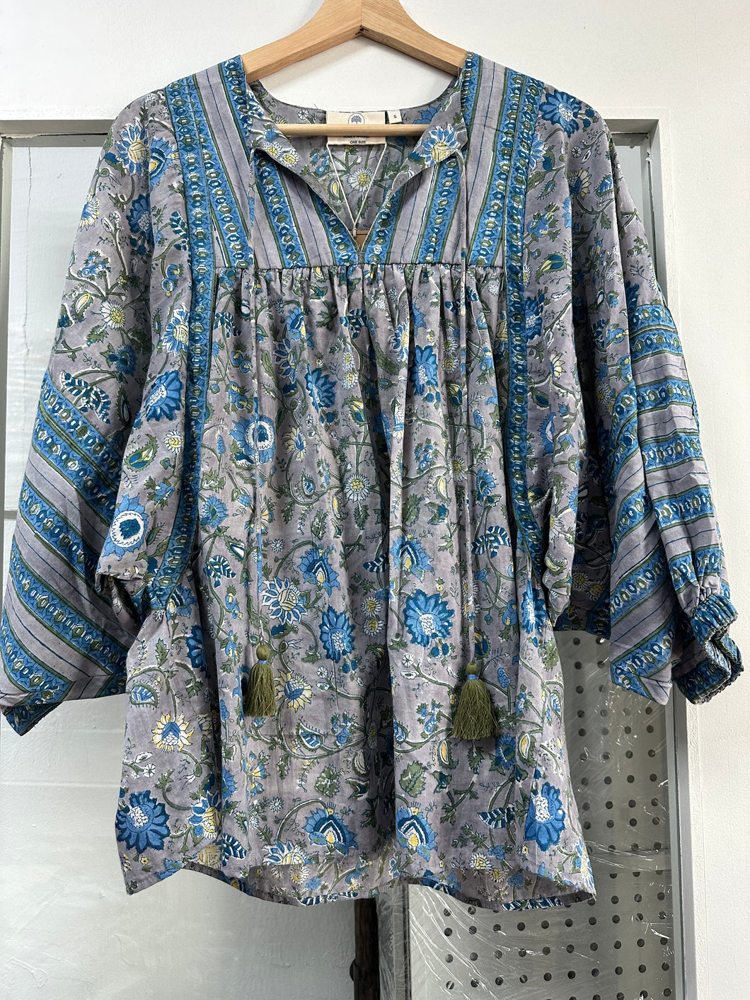 the MINT top - Grey