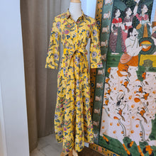 Load image into Gallery viewer, The MALABAR maxi - yellow floral
