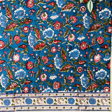 Load image into Gallery viewer, KASAULI - Blue table runner
