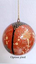 Load image into Gallery viewer, Papier-mâché - BALLS Christmas decor
