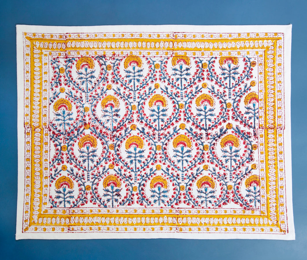 MADRAS - Intricate yellow placemats (set of 4 & set of 6)